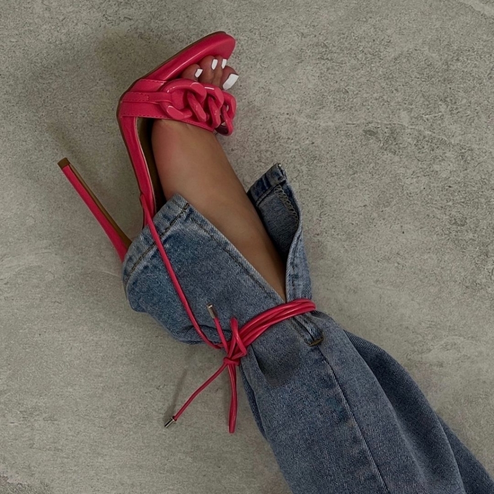 Chain Me Up